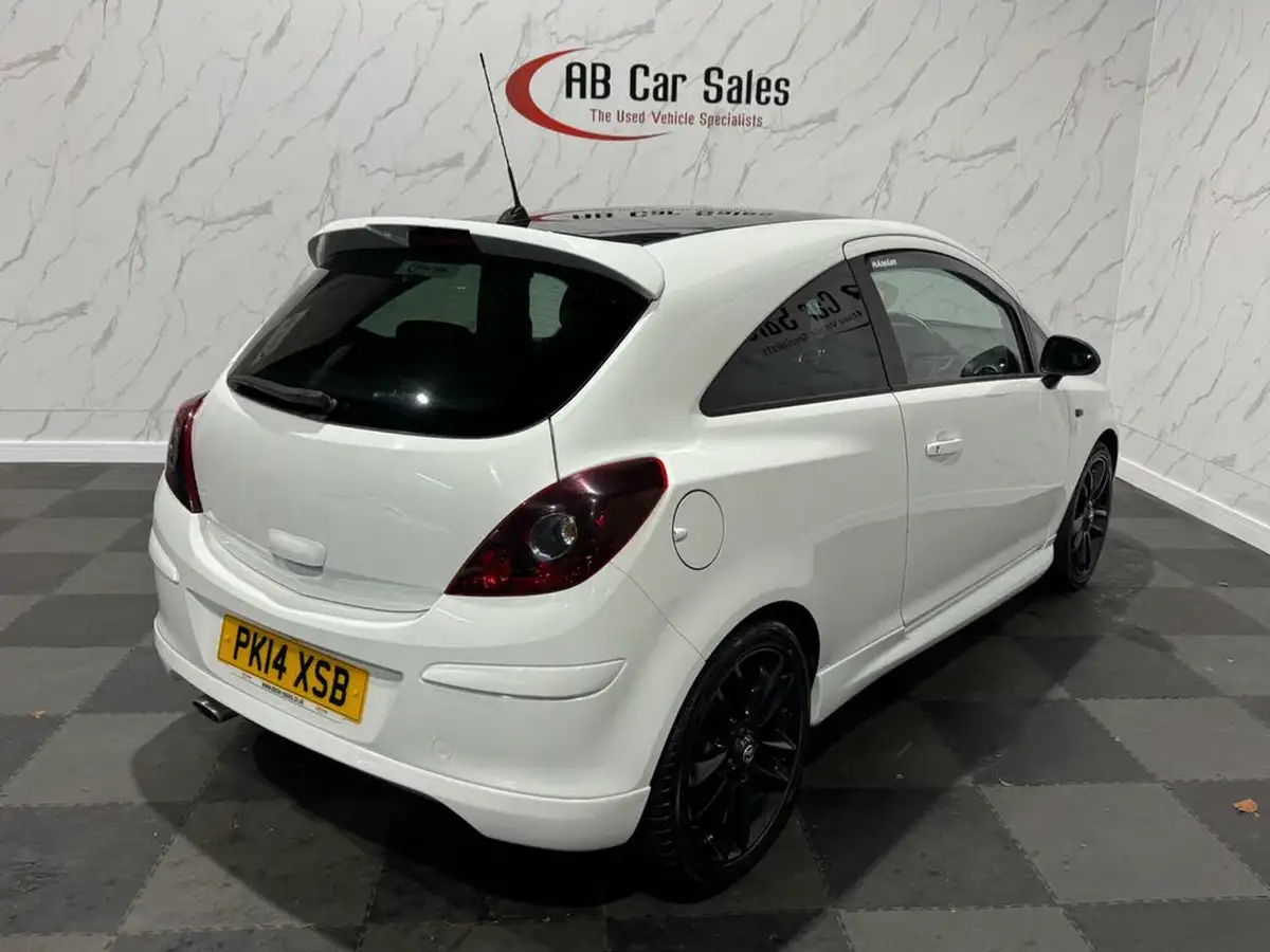 2014-vauxhall-corsa-12-3d-big-8