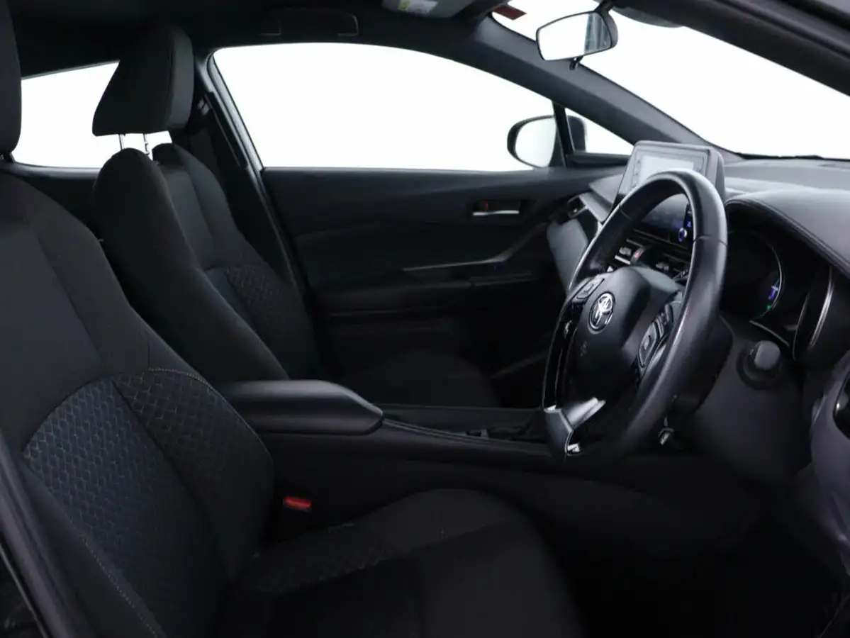 2020-toyota-c-hr-18-vvt-i-icon-parking-pack-big-26