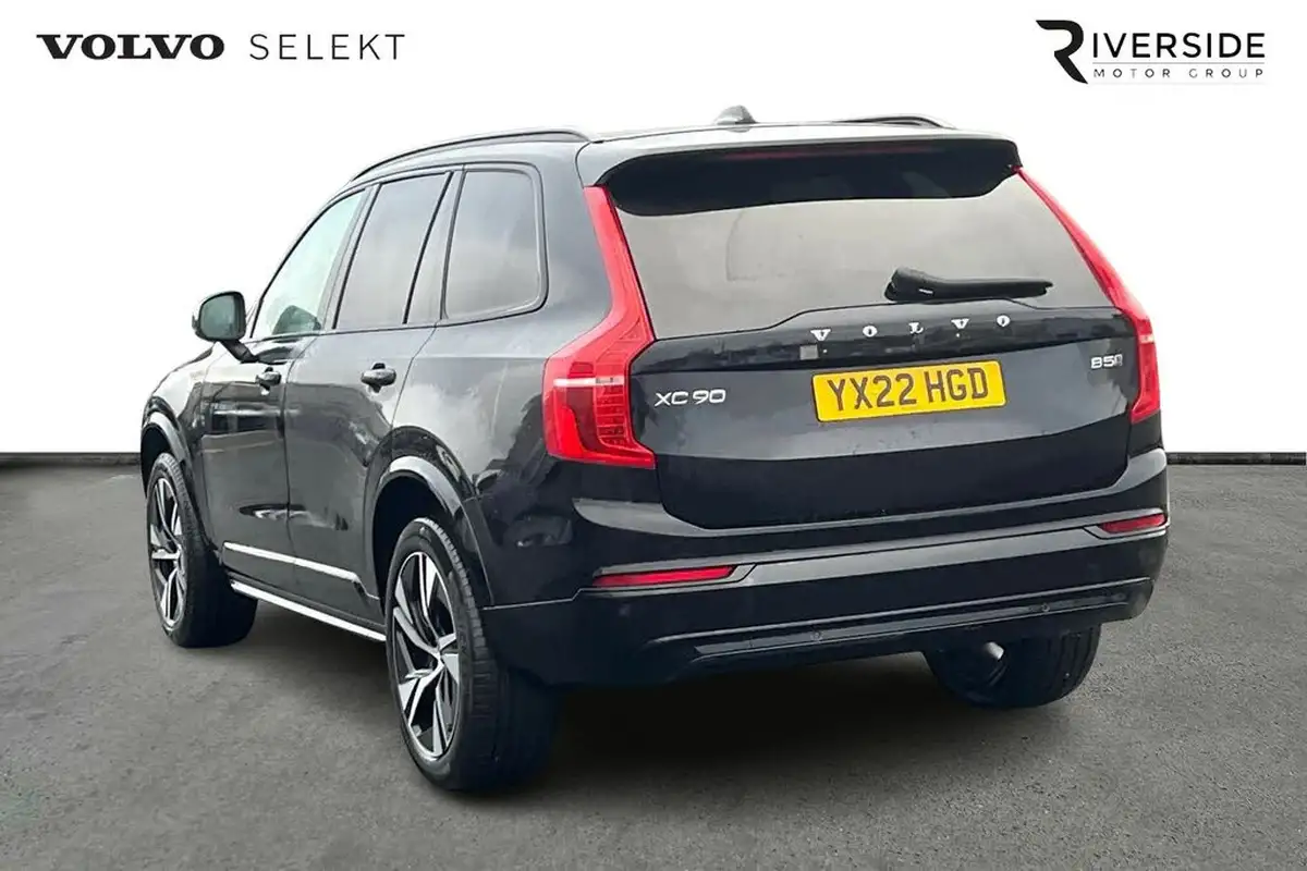 2022-volvo-xc90-20td-b5-r-design-big-2