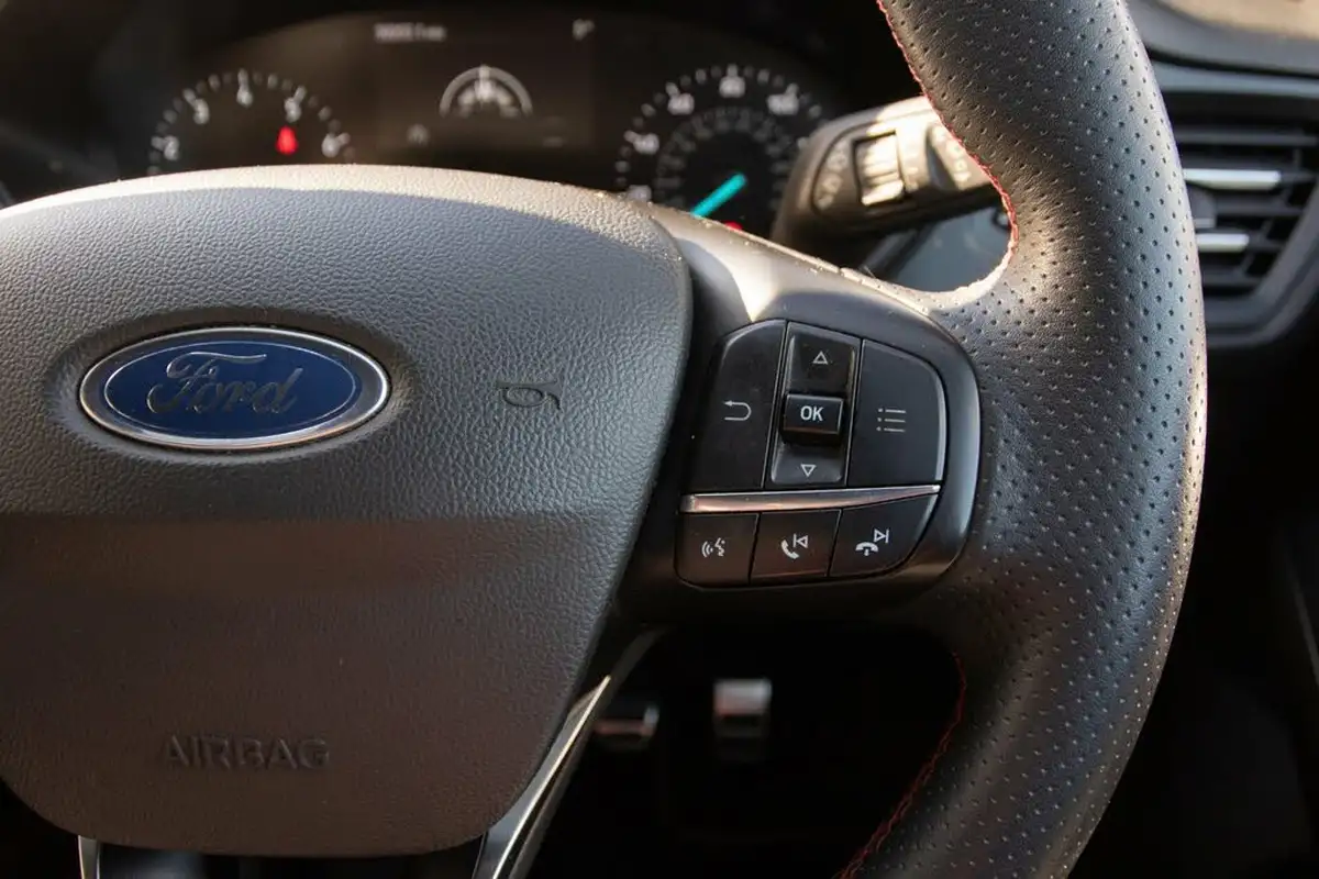 2020-ford-focus-10t-st-line-x-edition-125ps-hybrid-mhev-hatchback-big-21