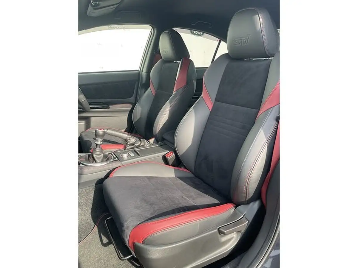 2018-subaru-wrx-25-sti-type-uk-big-39