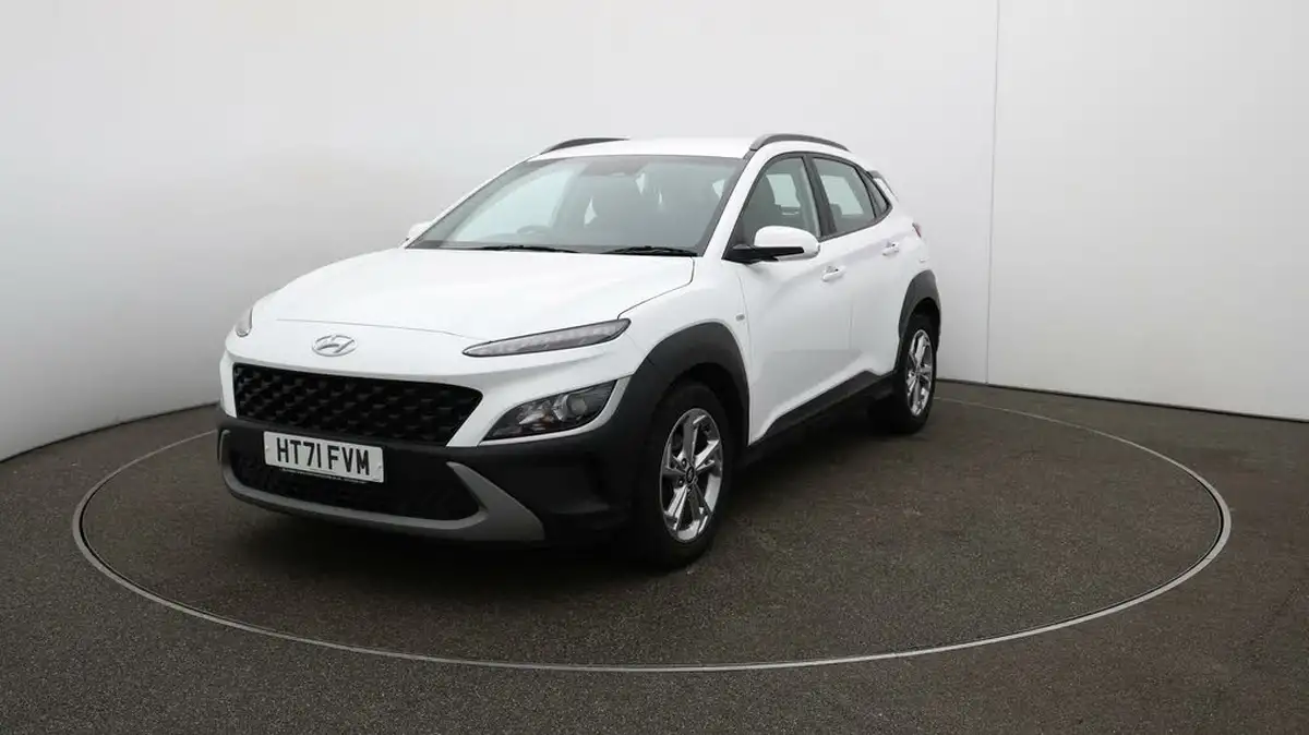 2022-hyundai-kona-10-t-gdi-se-connect-big-30