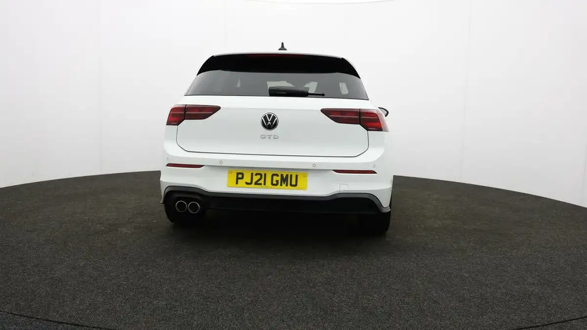 2021-volkswagen-golf-20tdi-gtd-big-5