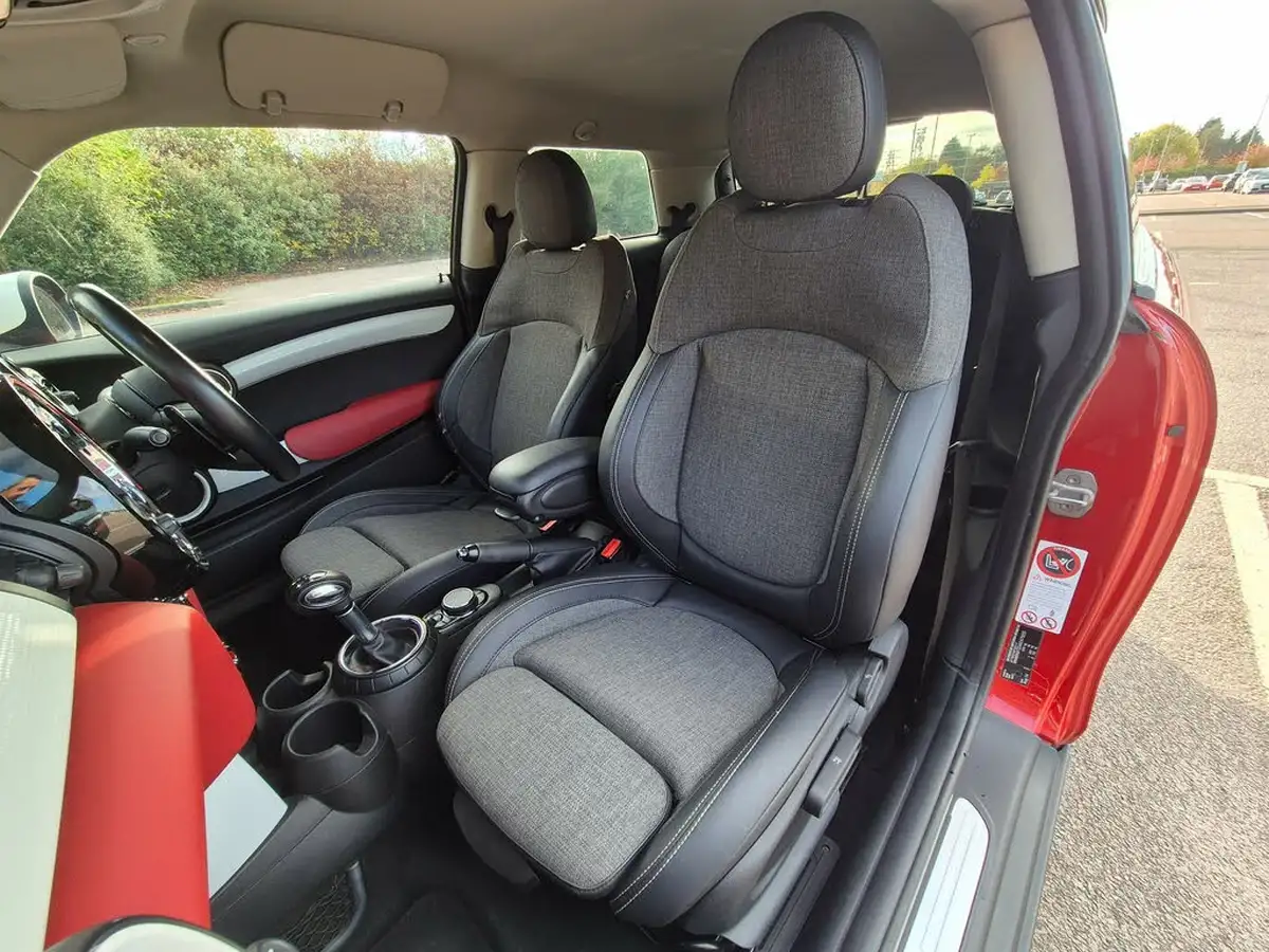 2014-mini-cooper-20-cooper-s-3d-sport-auto-big-13