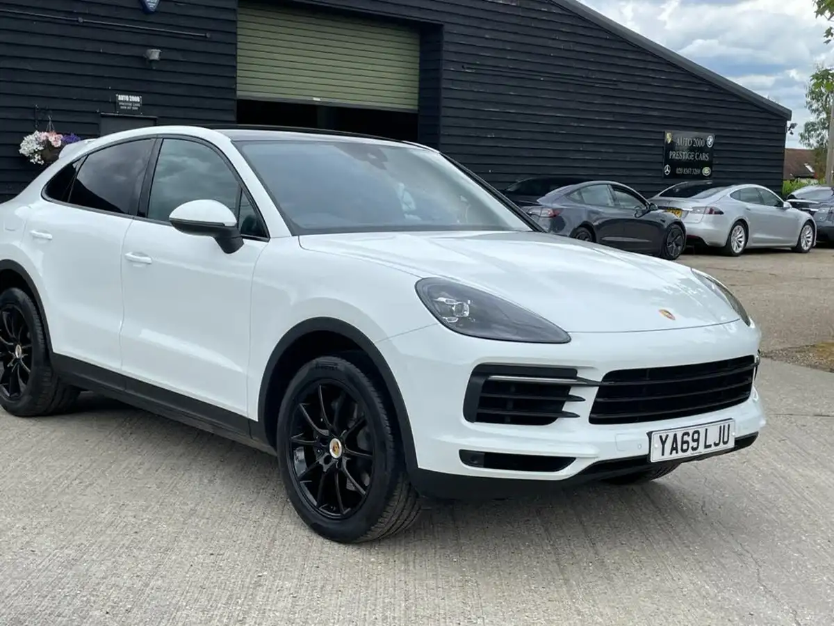 2019-porsche-cayenne-30-v6-coupe-big-22