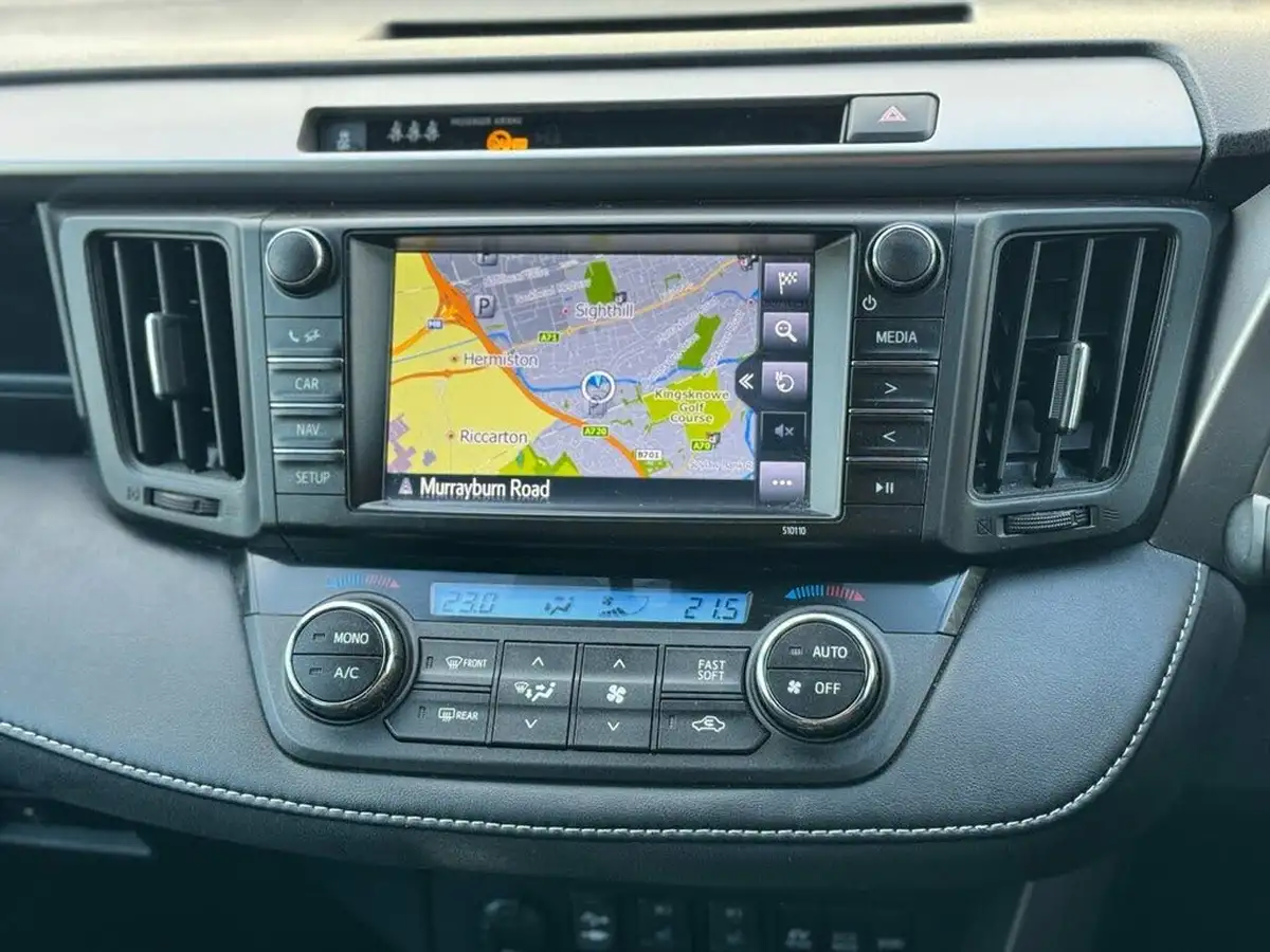 2018-toyota-rav4-25-vvt-i-design-194bhp-awd-2494cc-big-26