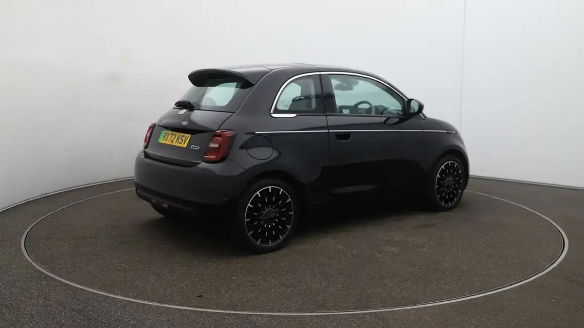 2022-fiat-500-e-la-prima-big-53