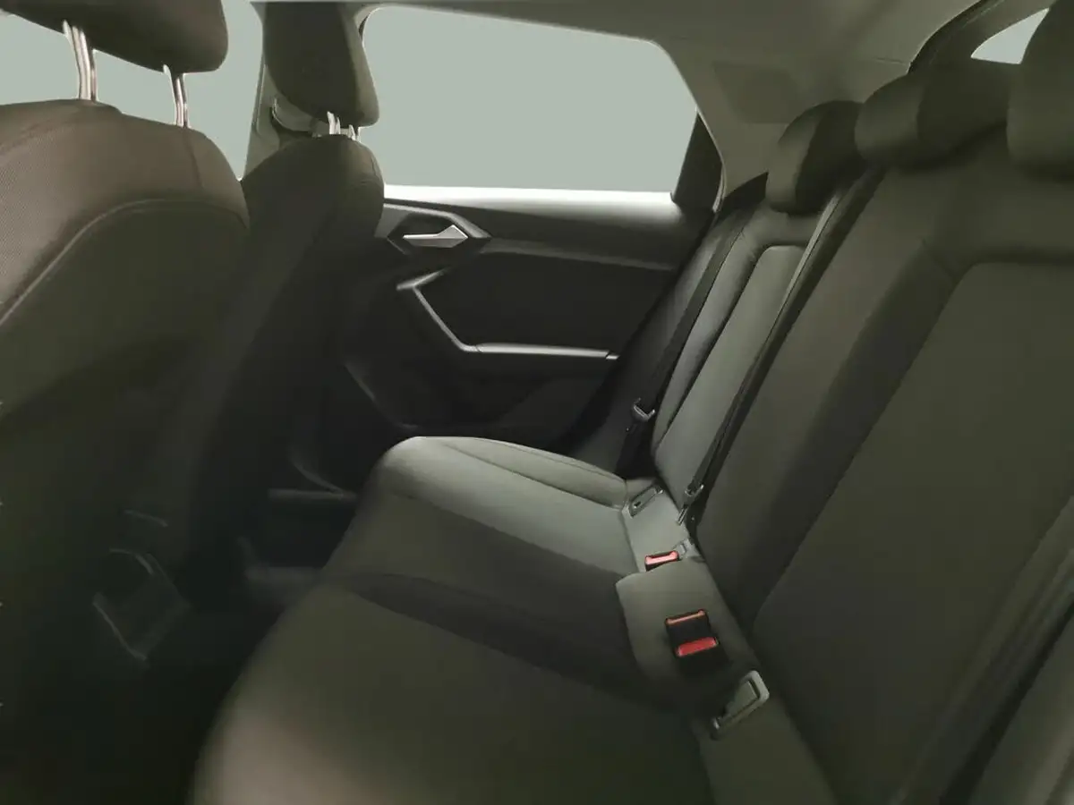 2022-audi-a1-10-25-tfsi-technik-big-26