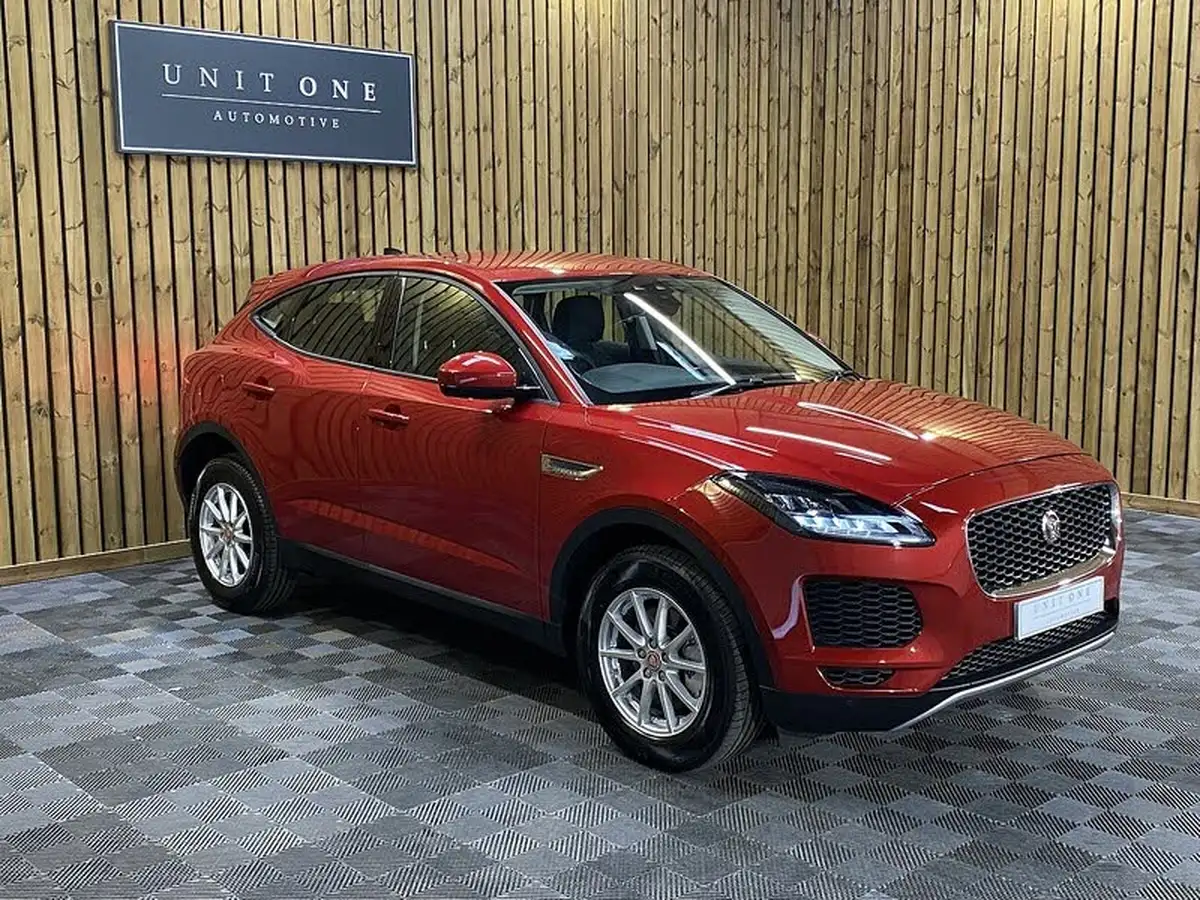 2020-jaguar-e-pace-20-i4-200ps-big-16