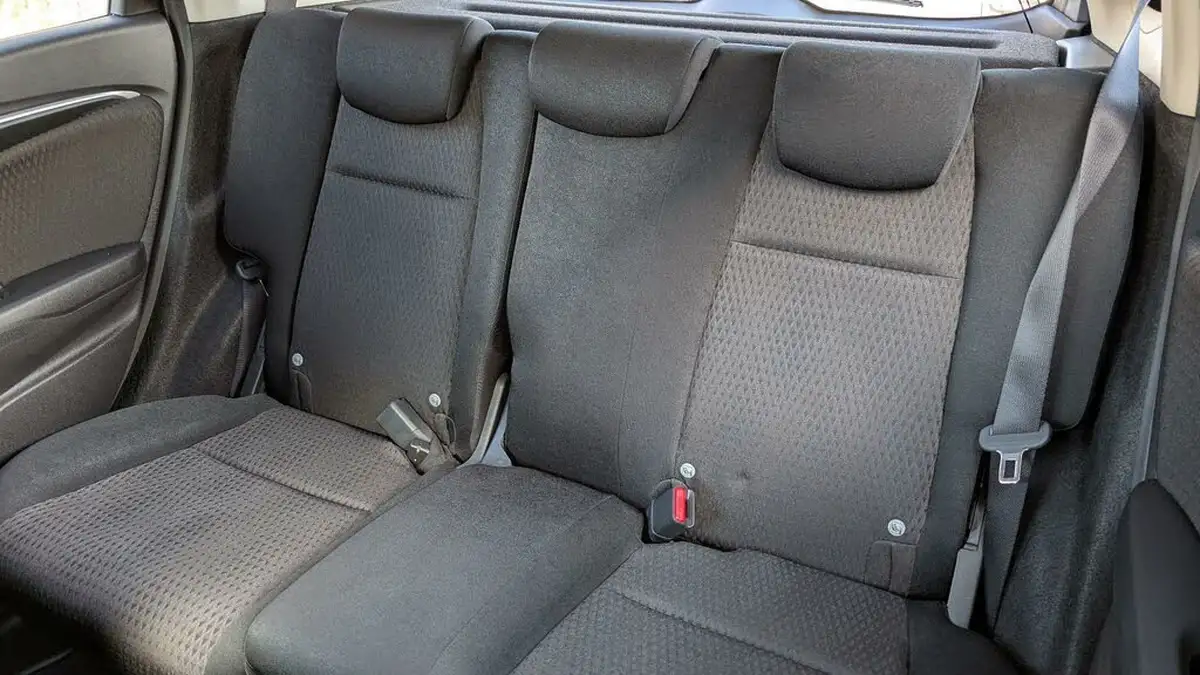 2019-honda-jazz-13-i-vtec-ex-navi-big-16