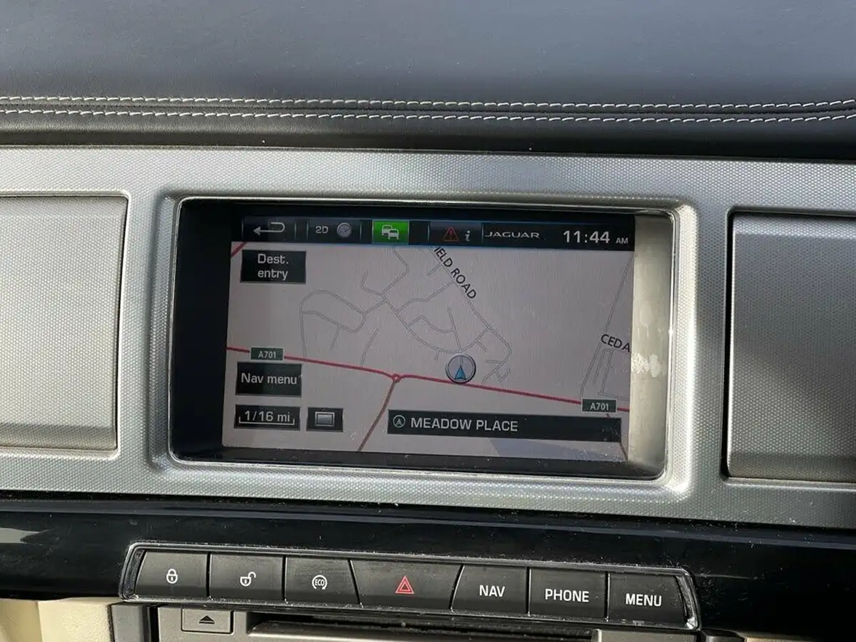 2015-jaguar-xf-30td-s-portfolio-saloon-4d-big-20