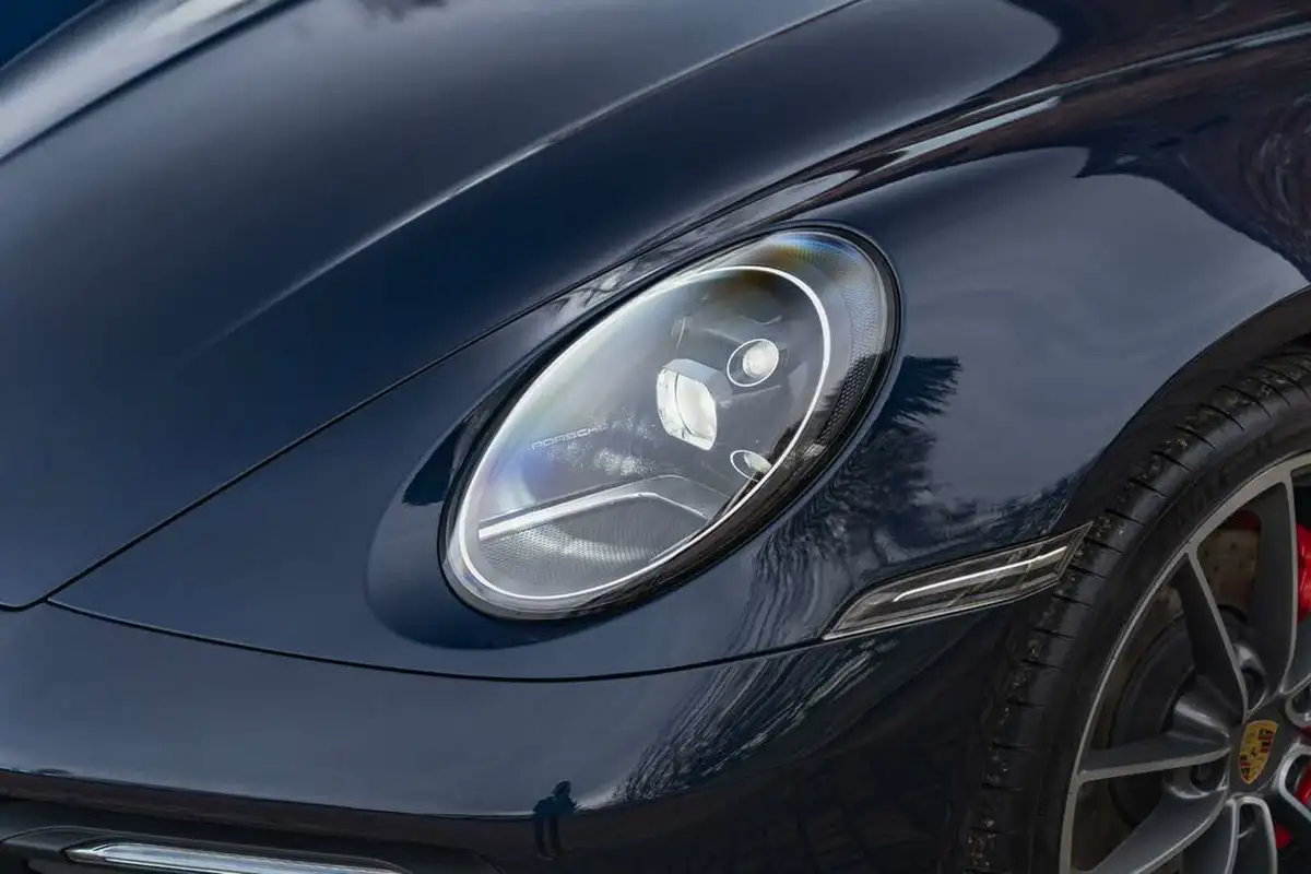 2020-porsche-911-30-carrera-s-coupe-pdk-big-8