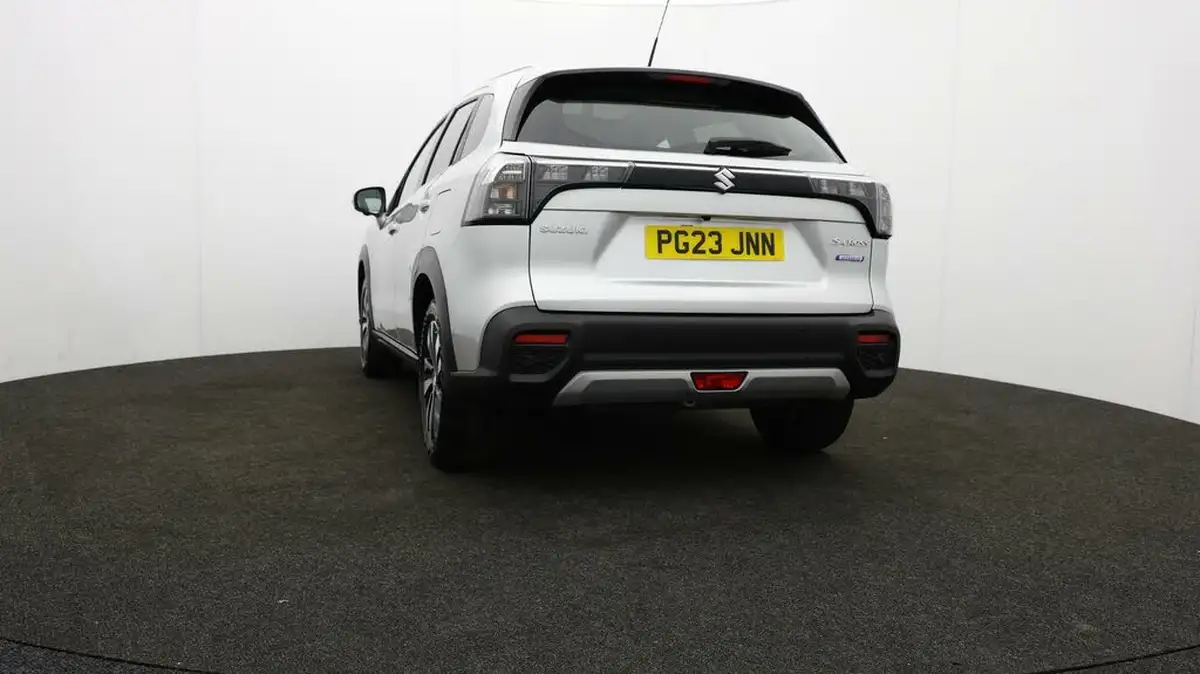 2023-suzuki-s-cross-14-boosterjet-ultra-allgrip-big-31