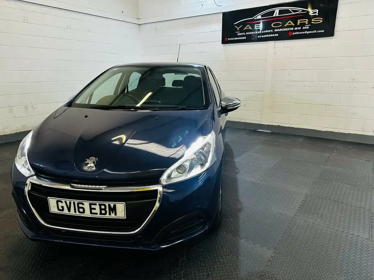 2016-peugeot-208-12-puretech-active-82bhp-5d-big-2