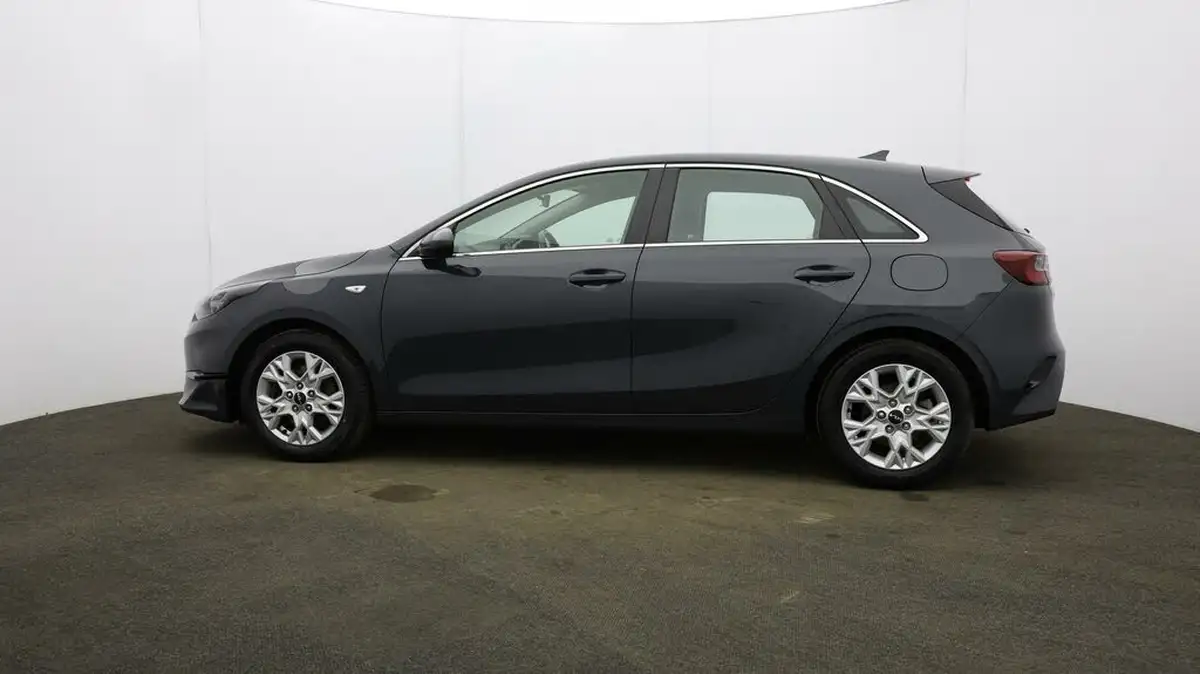 2023-kia-ceed-15-t-gdi-2-158bhp-non-adap-hatchback-big-58