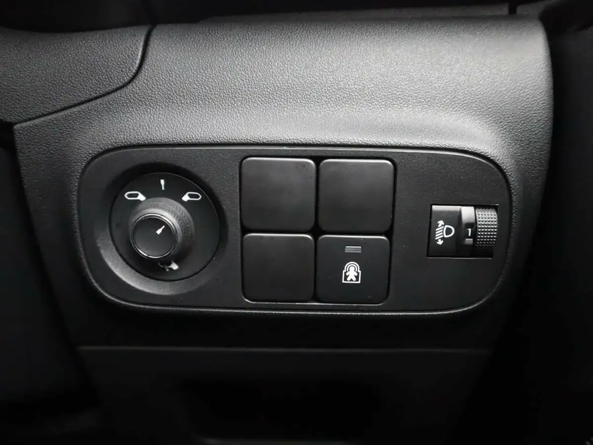 2024-citroen-c3-12-puretech-max-110ps-eat6-big-34