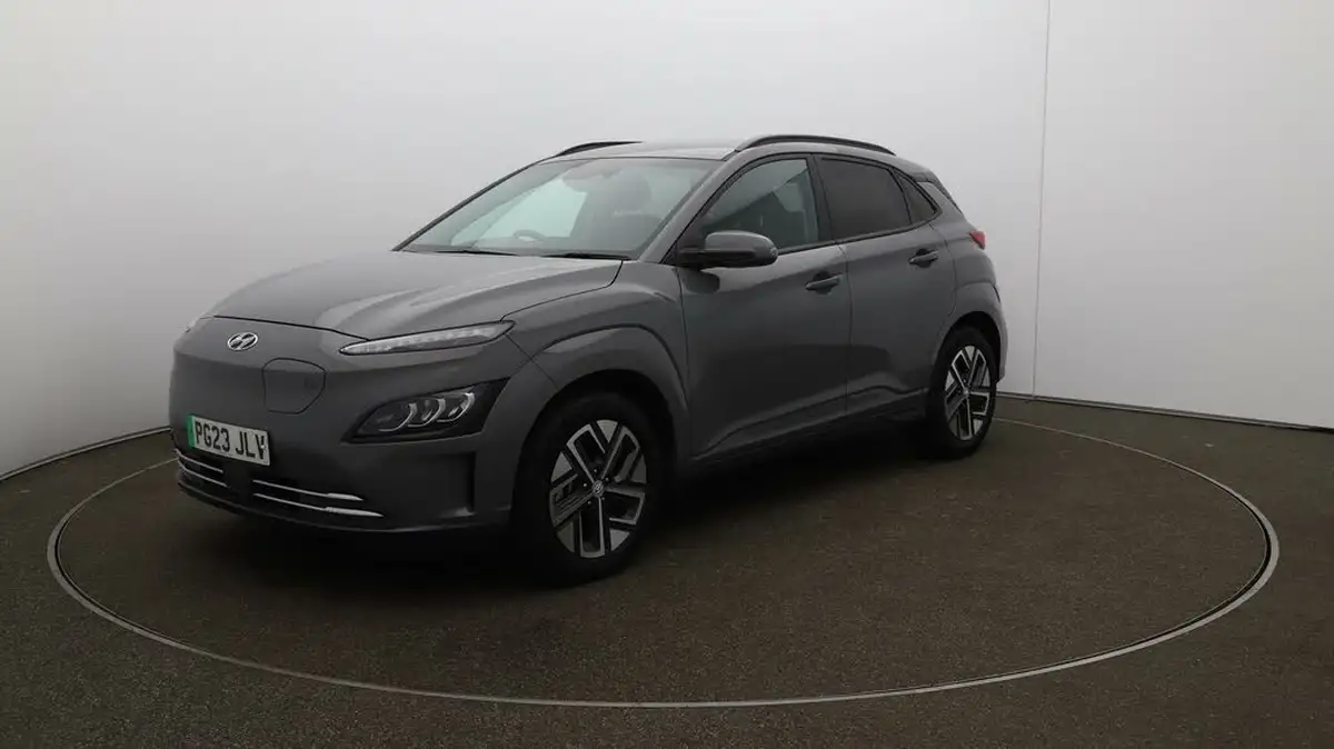 2023-hyundai-kona-e-premium-136ps-39kwh-big-3