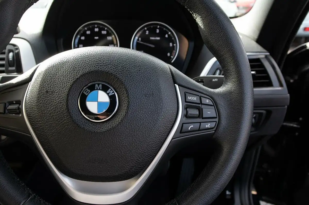 2018-bmw-2-series-20td-218d-se-150bhp-convertible-2d-auto-big-18
