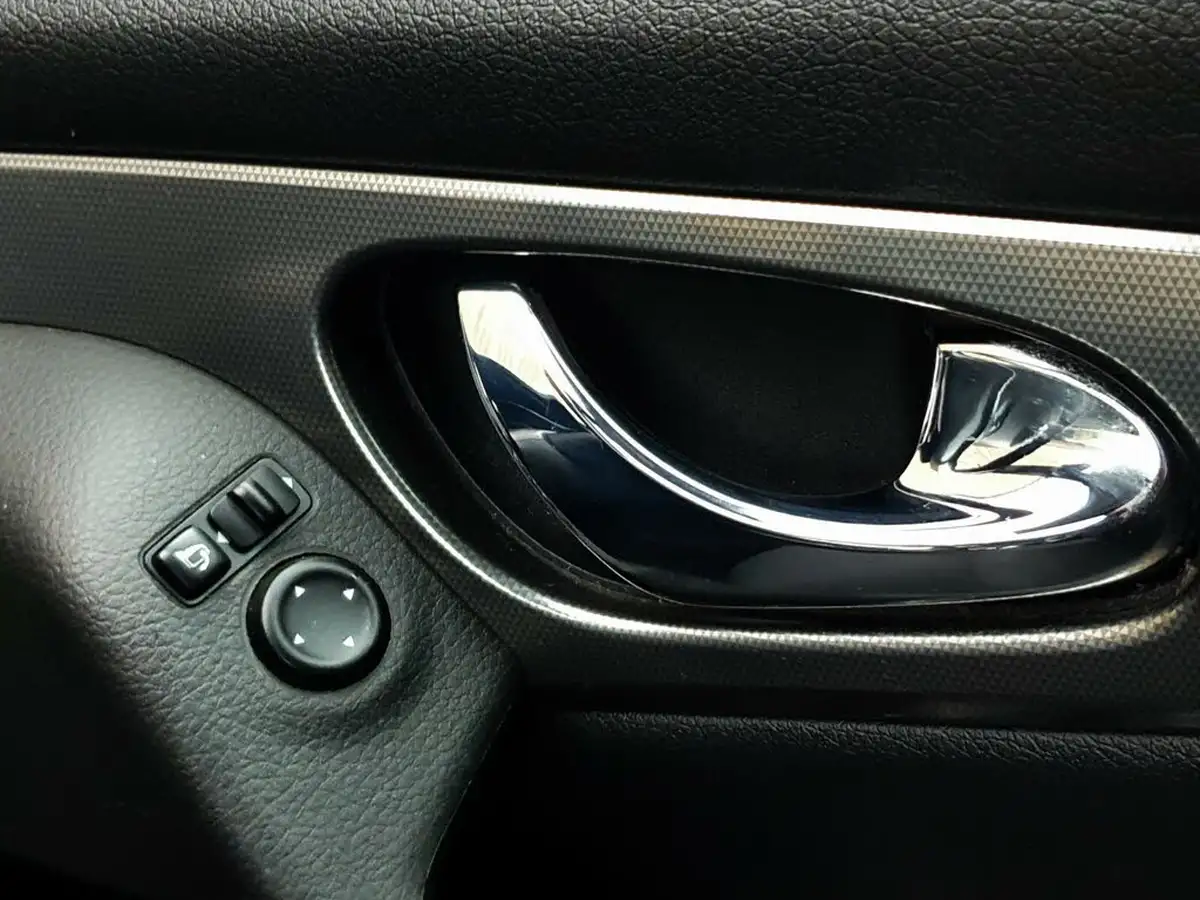 2018-nissan-qashqai-12-dig-t-n-connecta-big-38