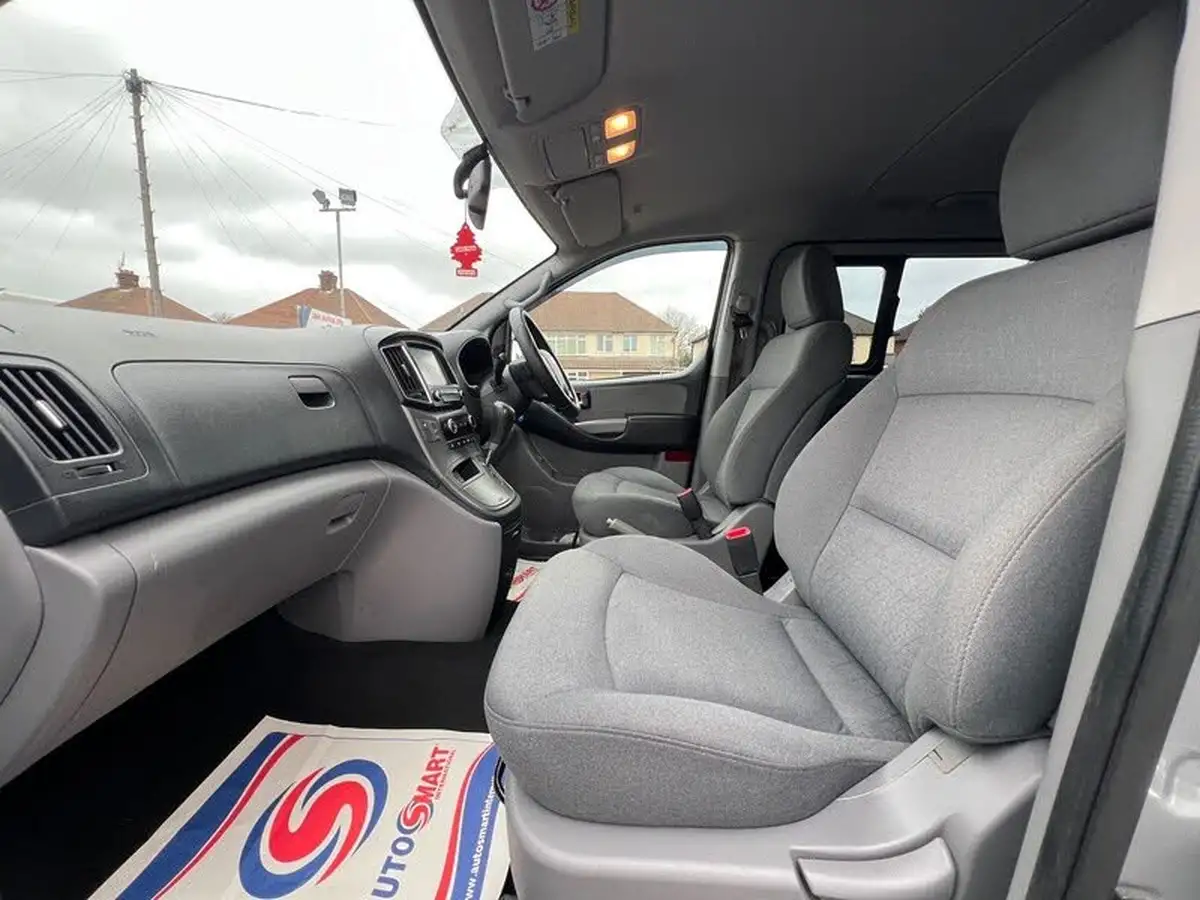 2018-hyundai-i800-25crdi-se-nav-170ps-auto-big-33