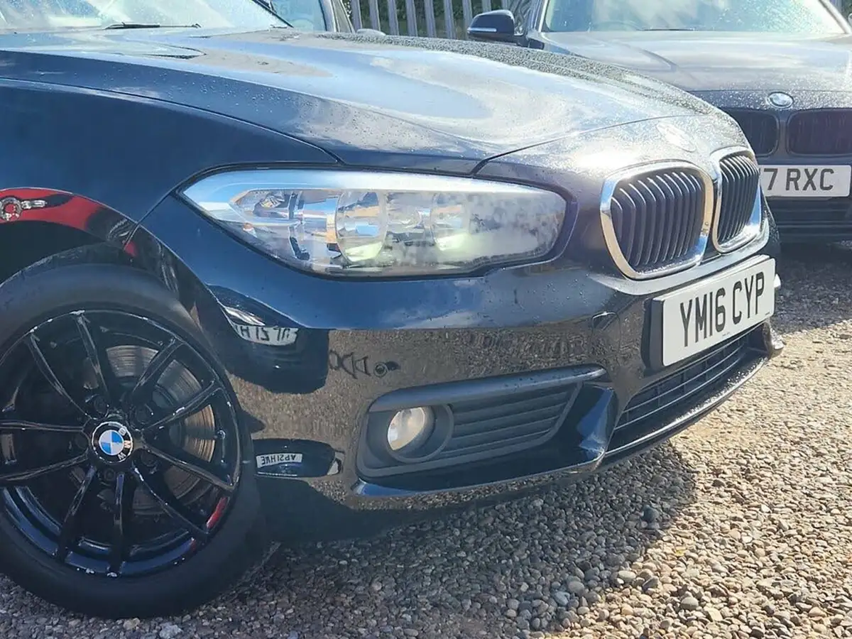 2016-bmw-1-series-15-118i-se-5d-big-2