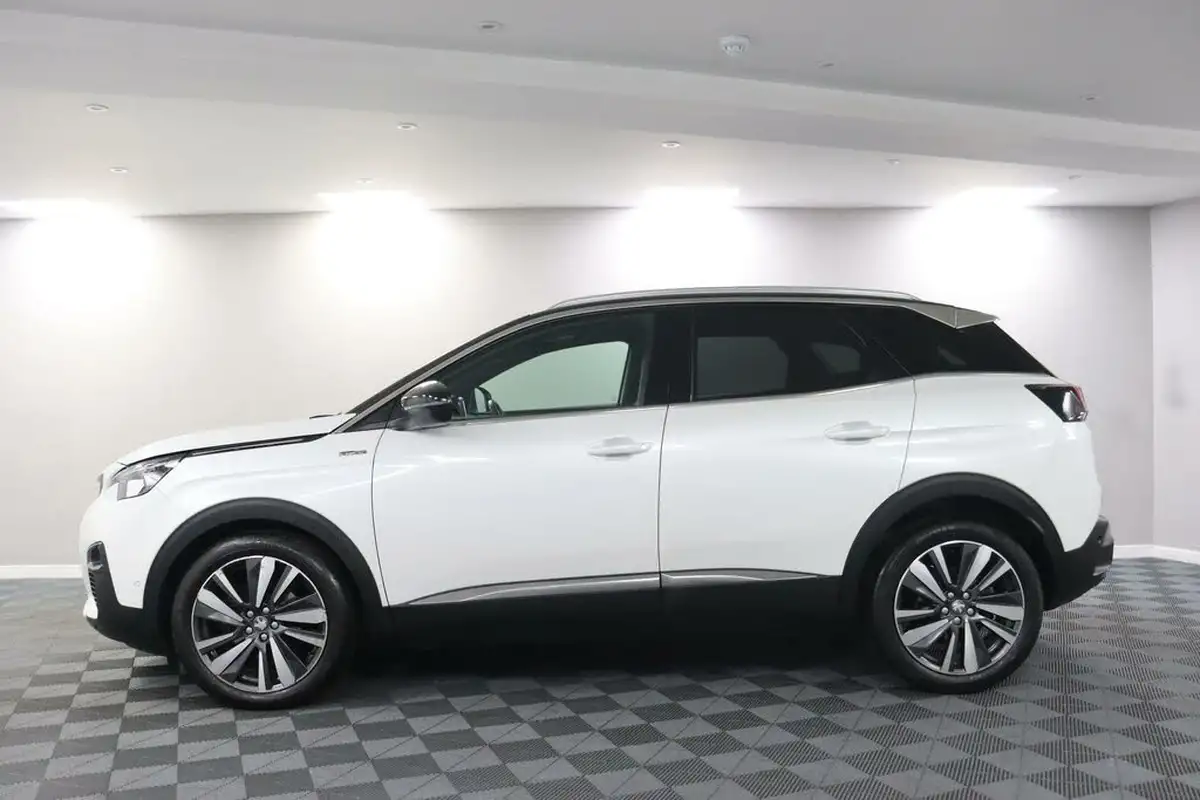 2019-peugeot-3008-suv-12-puretech-gt-line-premium-big-17