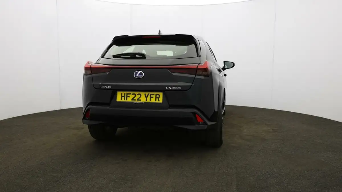 2022-lexus-ux-250h-20-ux-184bhp-without-navigation-big-5
