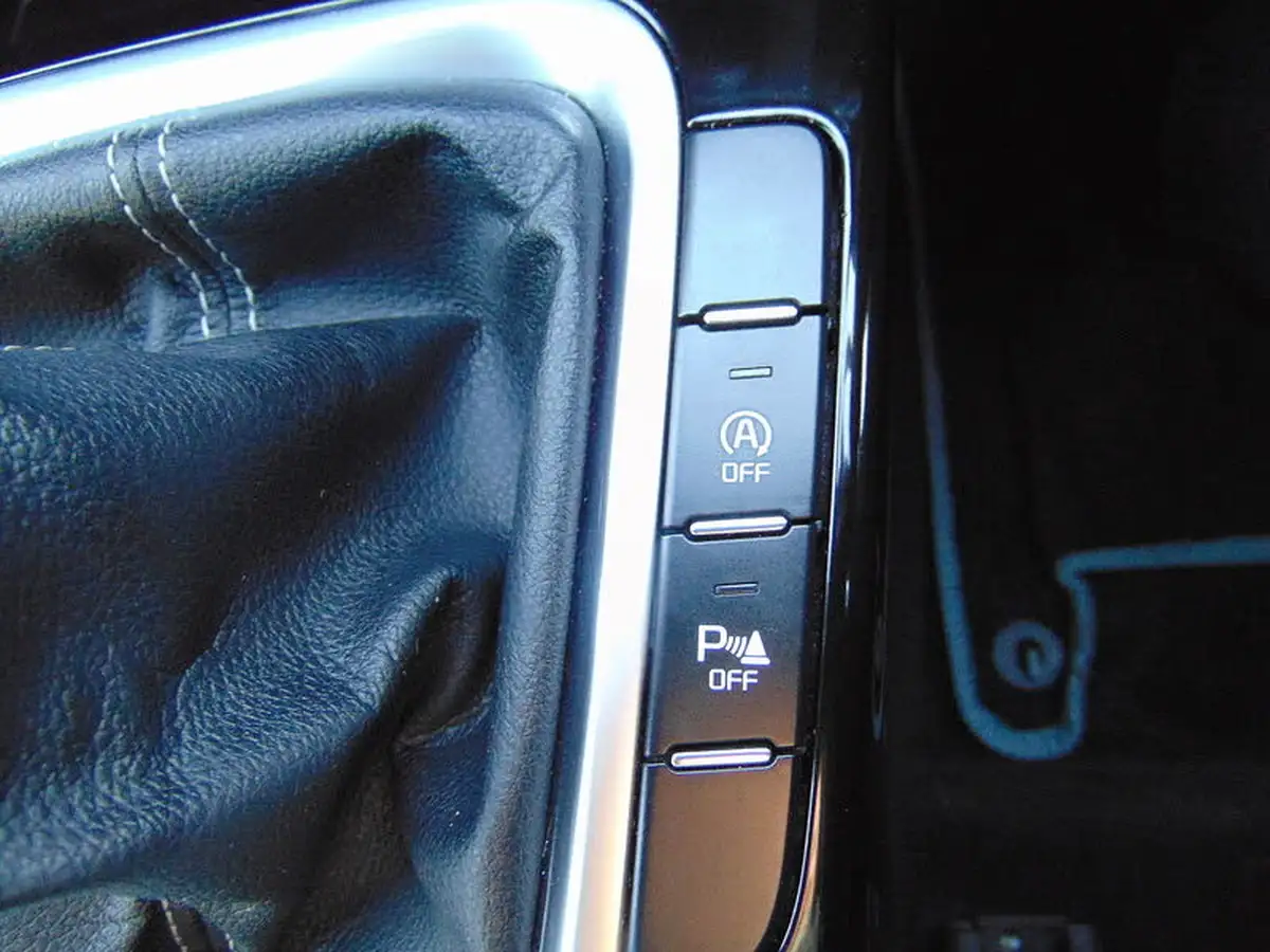 2019-kia-ceed-10-t-gdi-gt-line-big-22
