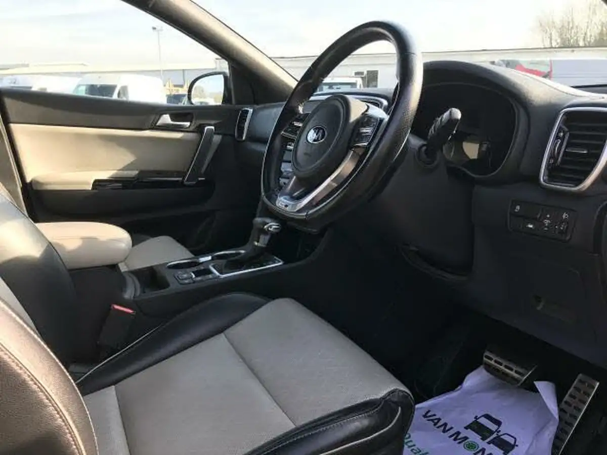 2021-kia-sportage-16-t-gdi-gt-line-174bhp-awd-1591cc-dct-big-3
