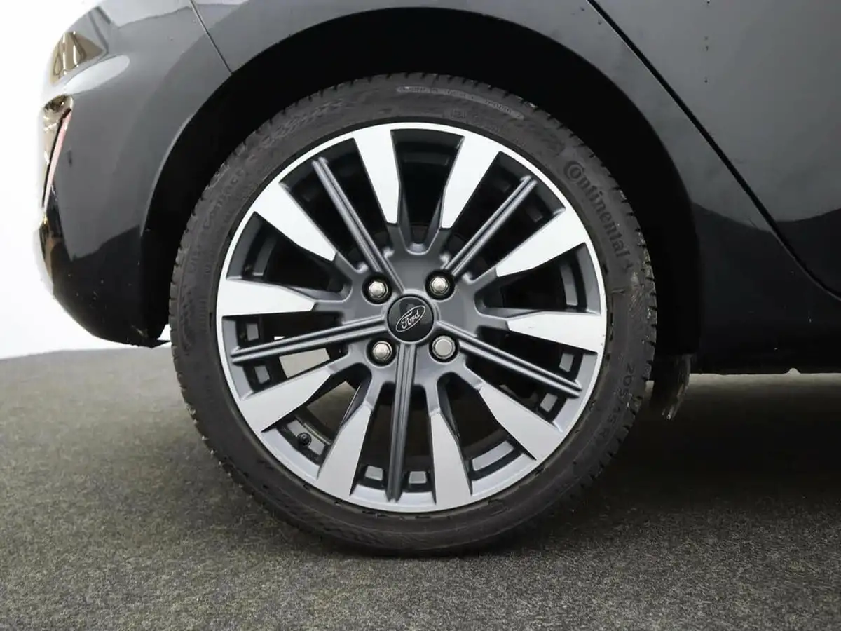 2023-ford-fiesta-10t-titanium-x-125ps-hybrid-mhev-big-5