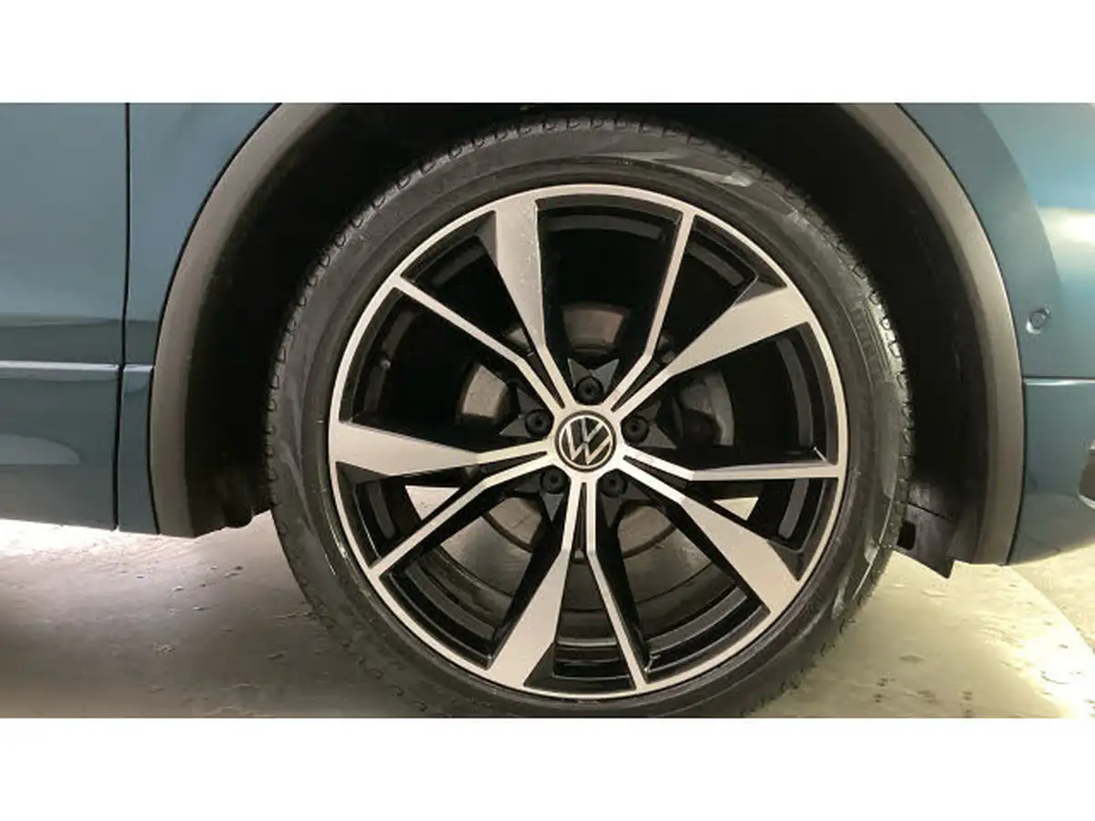 2021-volkswagen-tiguan-15-tsi-r-line-big-4