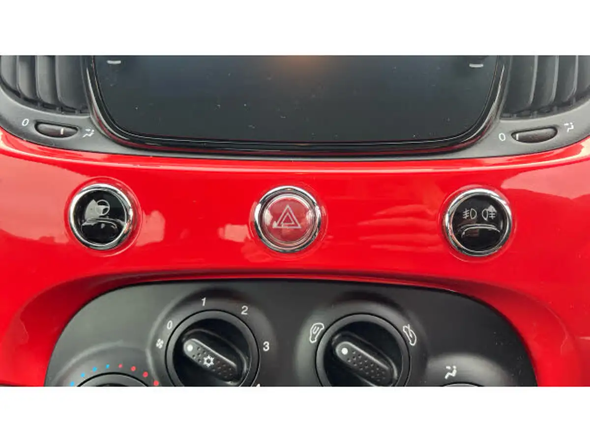 2020-fiat-500-10-lounge-big-31