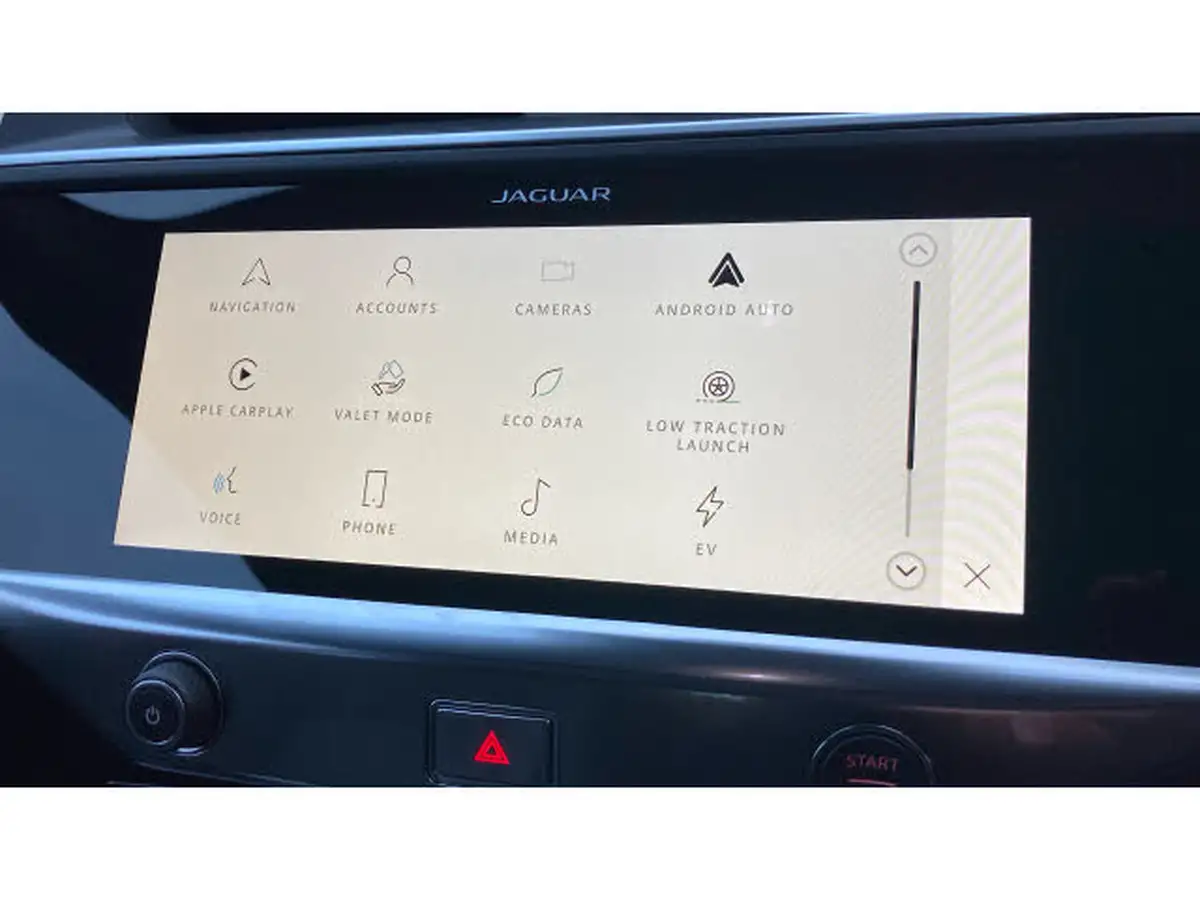 2025-jaguar-i-pace-ev400-r-dynamic-hse-black-big-35