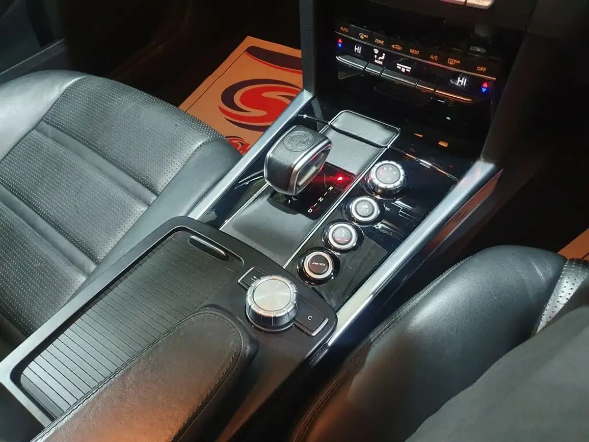 2015-mercedes-benz-e-class-55-e63-amg-550bhp-estate-5d-big-37