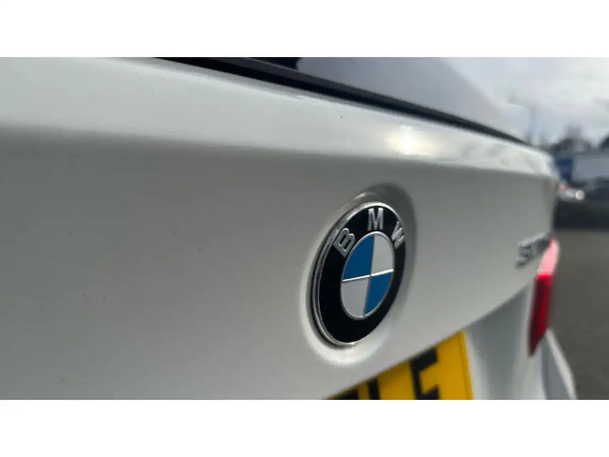 2018-bmw-3-series-20td-320d-xdrive-m-sport-touring-5d-auto-big-30