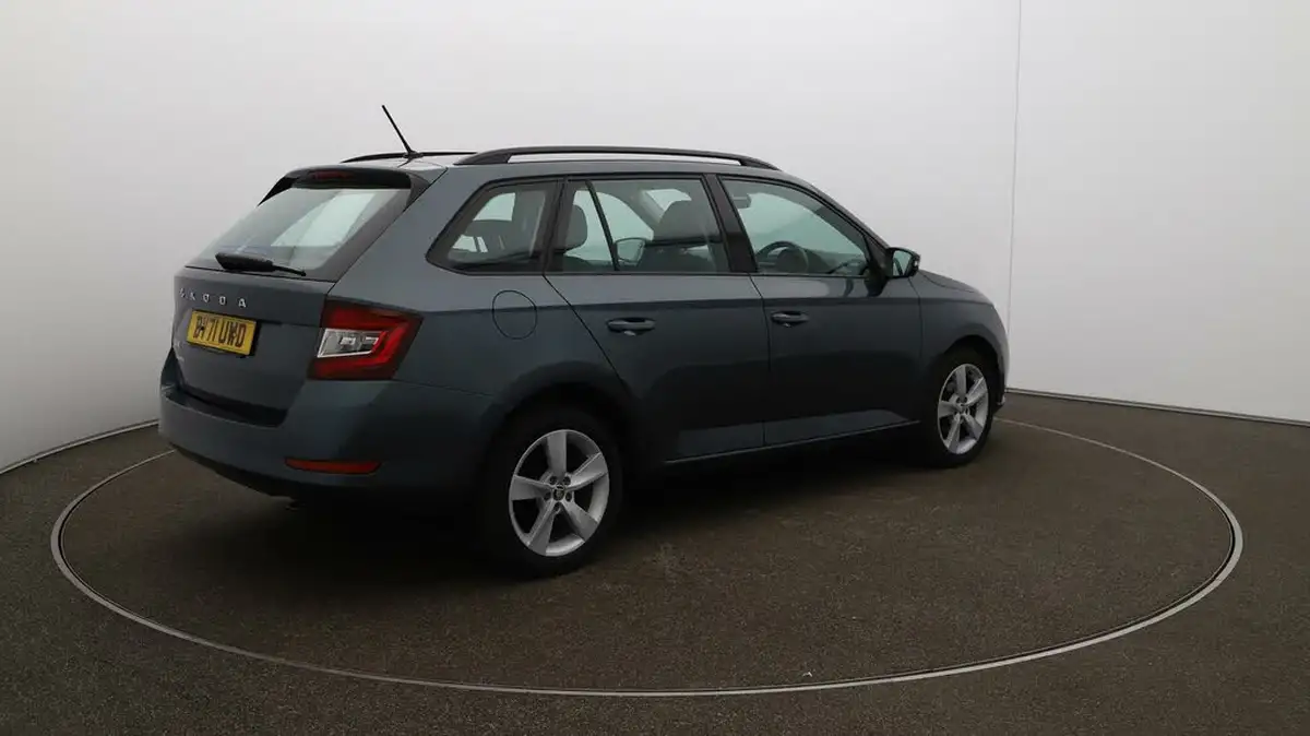 2022-skoda-fabia-10-tsi-se-l-95ps-estate-big-44