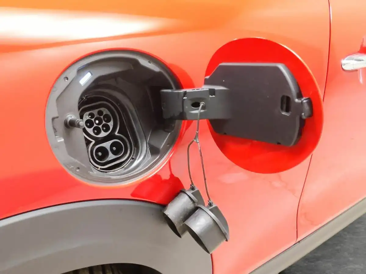 2021-mini-cooper-e-cooper-s-2-big-37