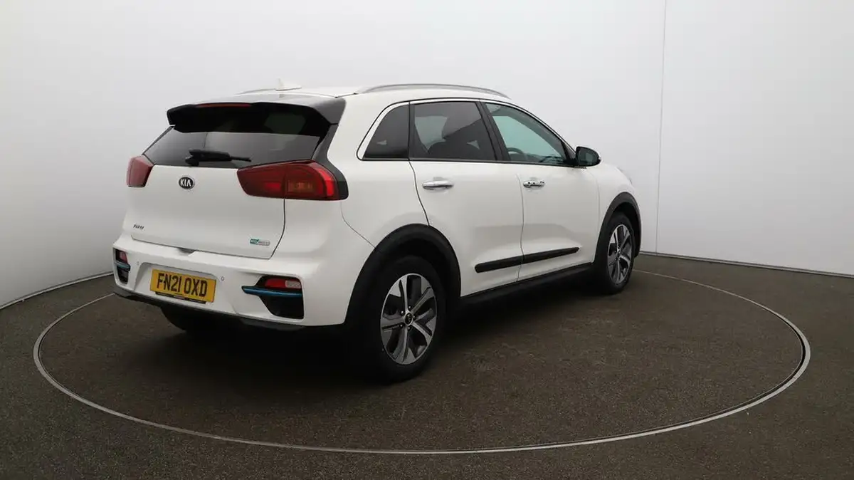 2021-kia-e-niro-ev-2-134bhp-39-big-7