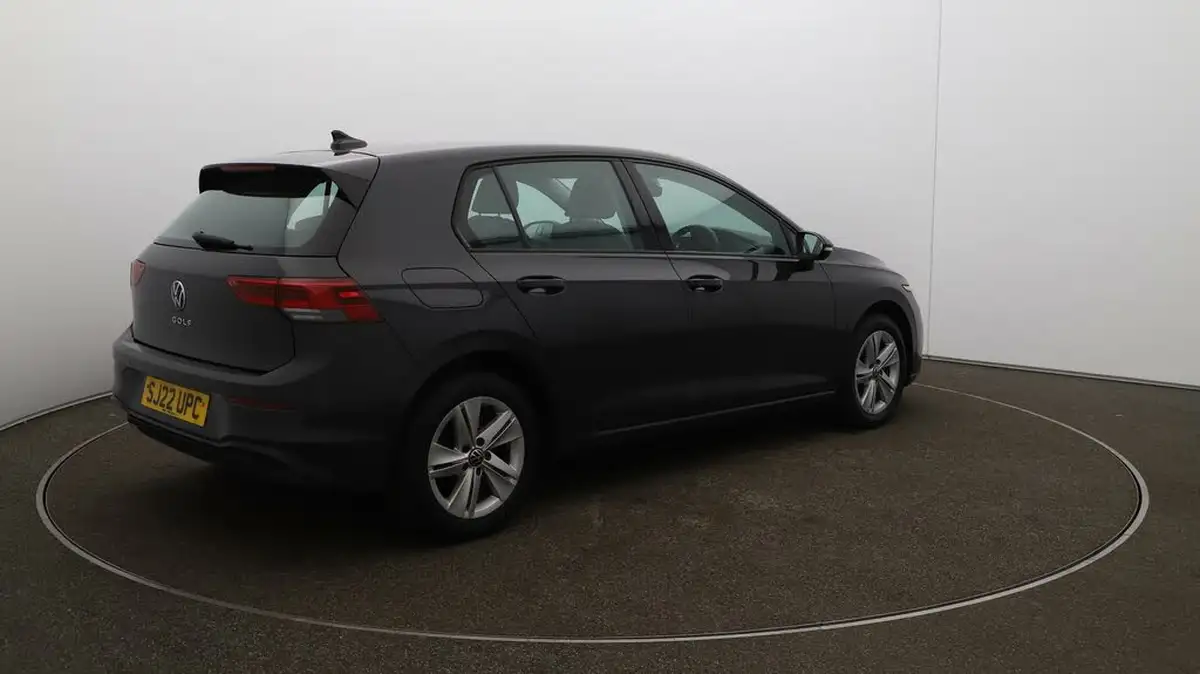 2022-volkswagen-golf-20tdi-life-hatchback-big-44