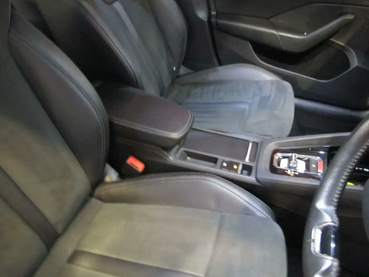 2021-skoda-octavia-20tdi-se-l-150ps-estate-dsg-big-37
