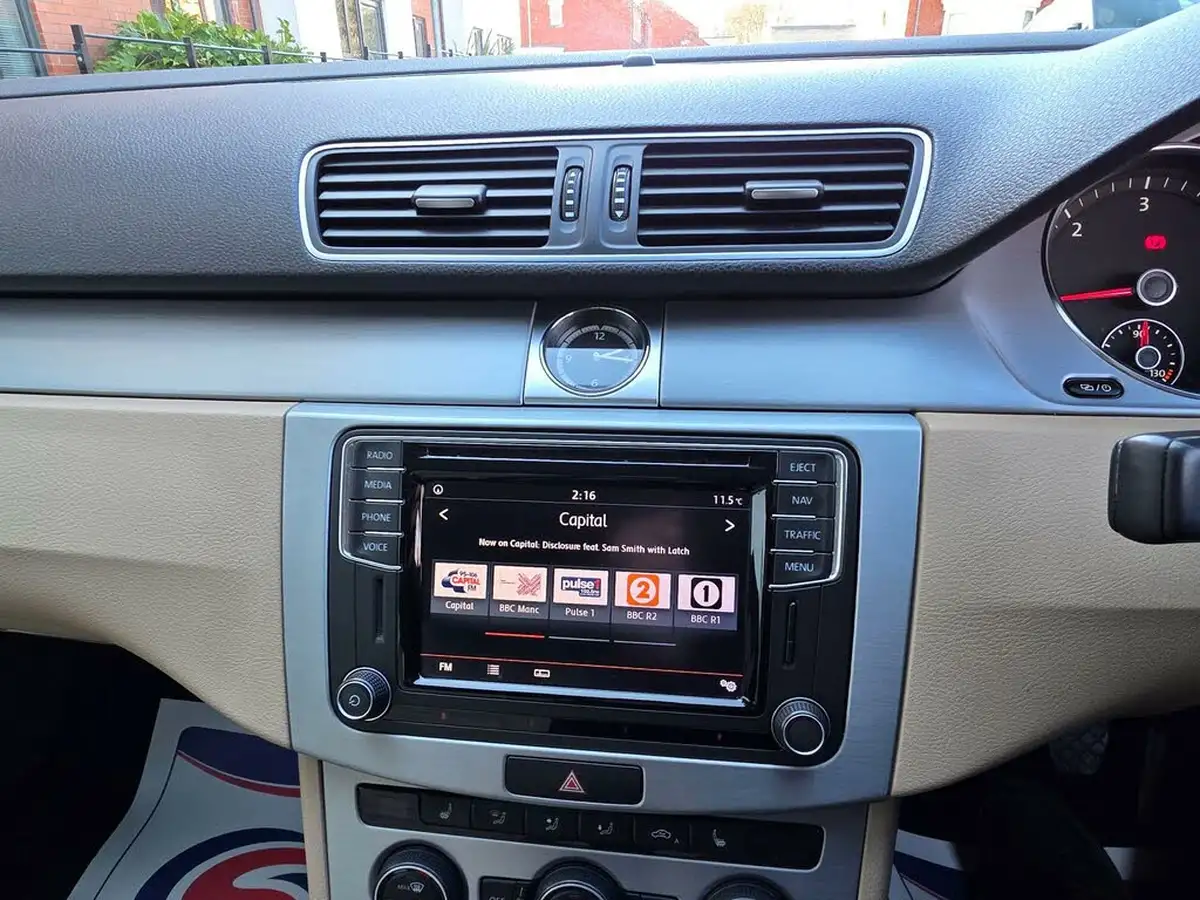 2016-volkswagen-cc-20tdi-gt-150ps-big-25