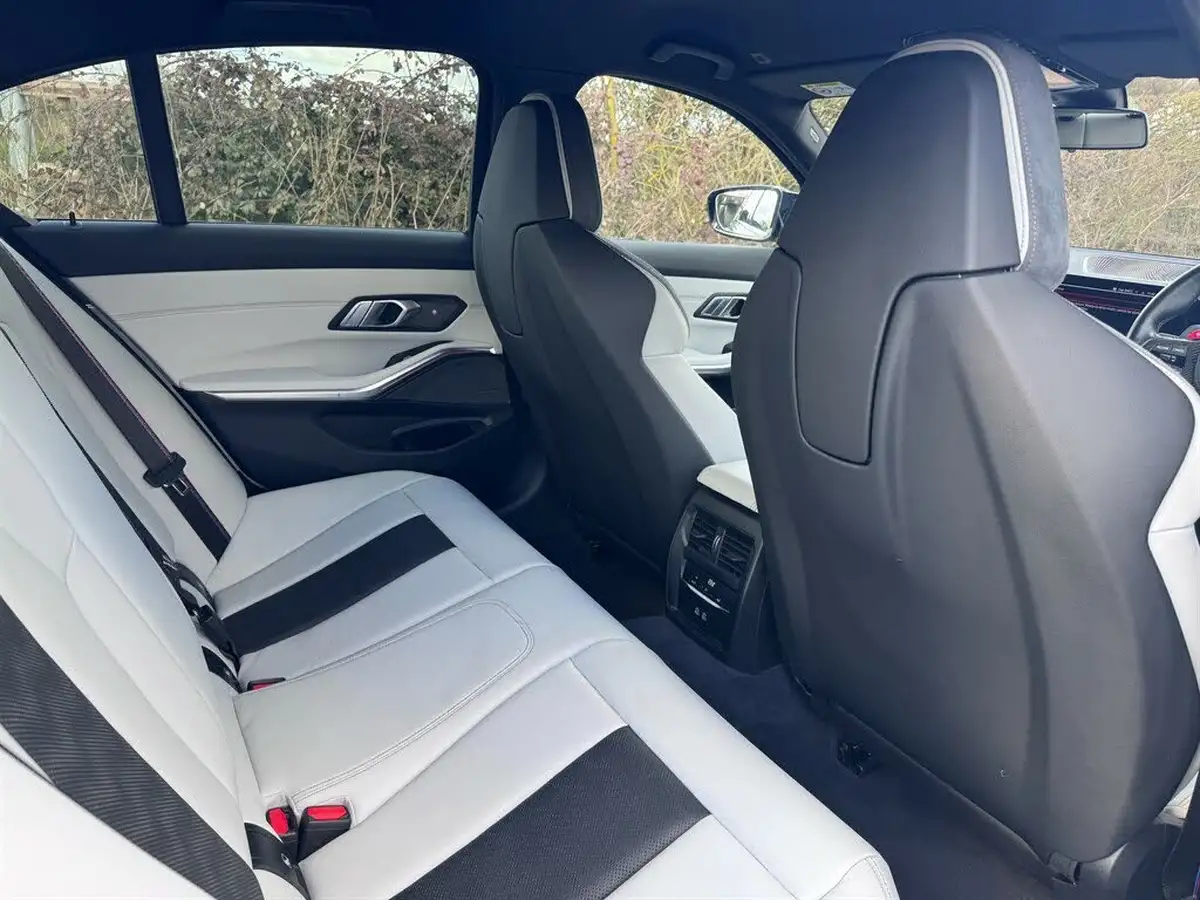 2021-bmw-3-series-30-m3-competition-big-24