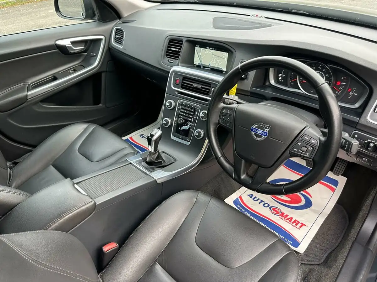 2015-volvo-s60-20td-d4-business-edition-181bhp-big-6