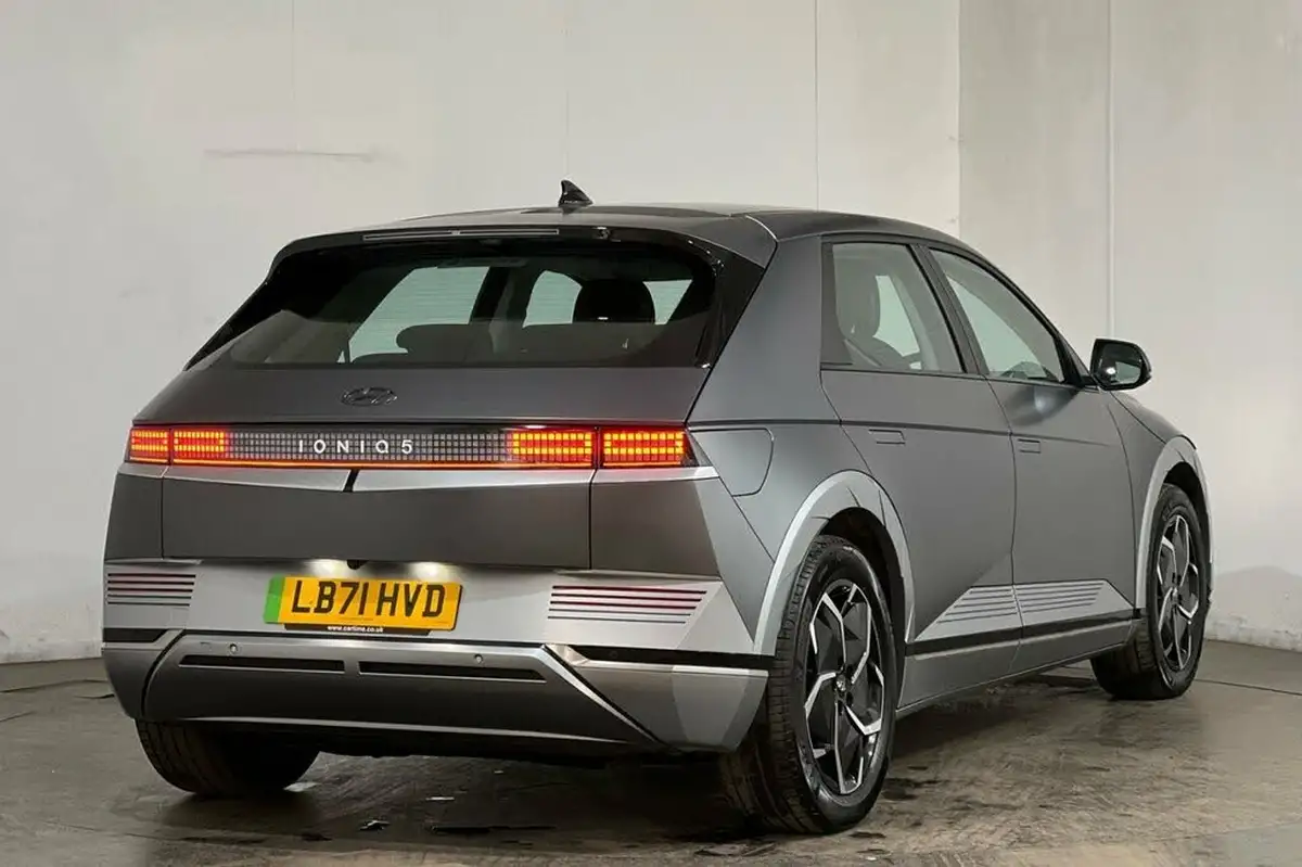 2021-hyundai-ioniq-5-e-premium-217ps-73kwh-rwd-big-19
