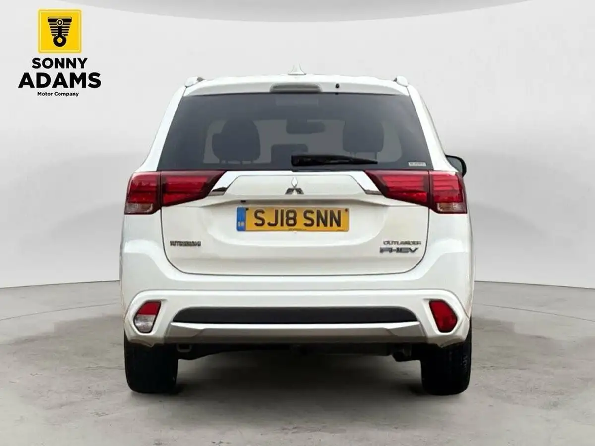 2018-mitsubishi-outlander-20-4h-phev-big-4