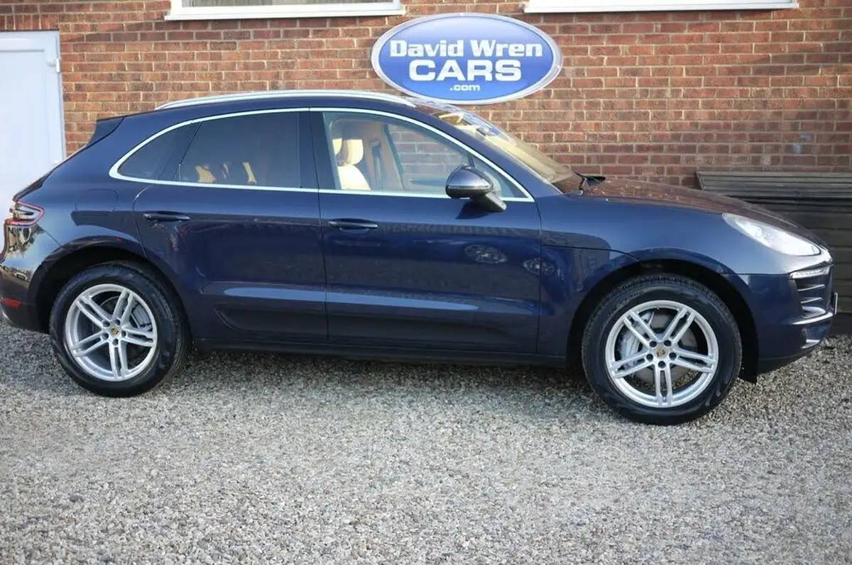 2015-porsche-macan-30td-s-big-10