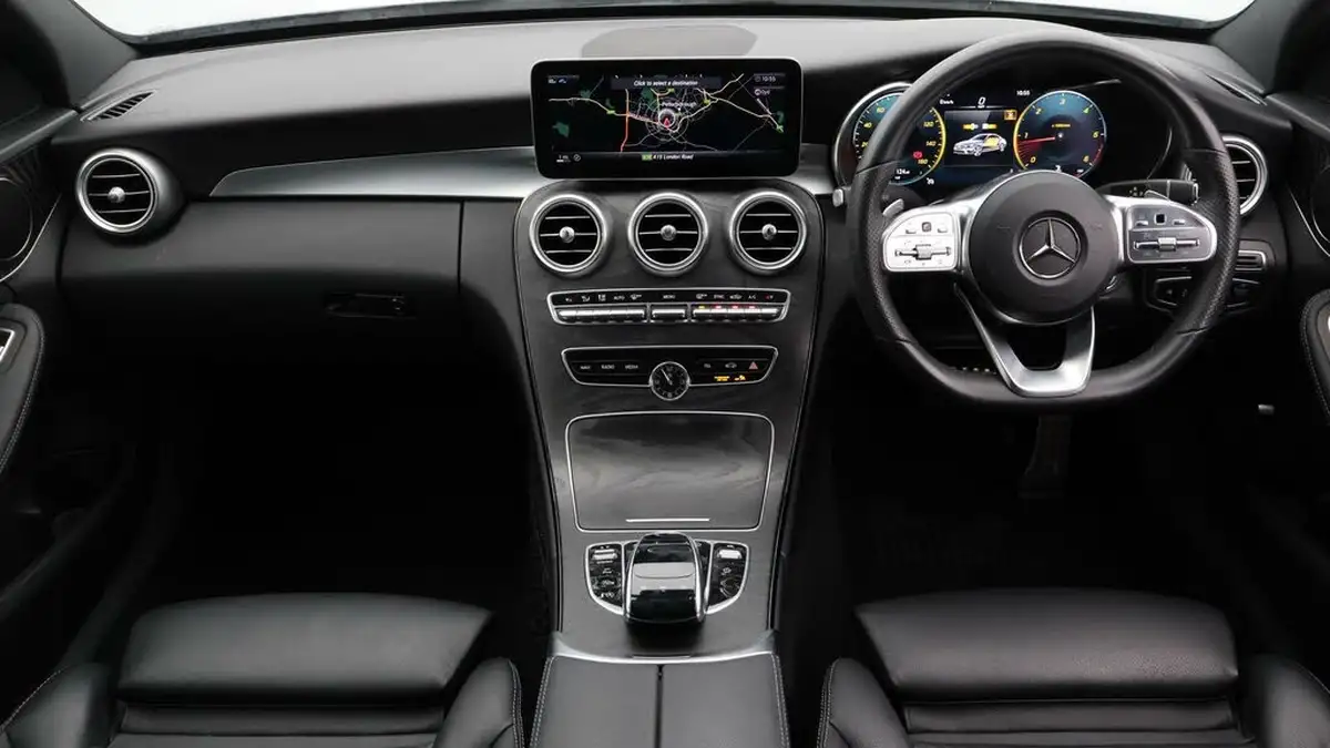 2020-mercedes-benz-c-class-20d-c300d-amg-line-edition-244ps-premium-saloon-4d-big-13