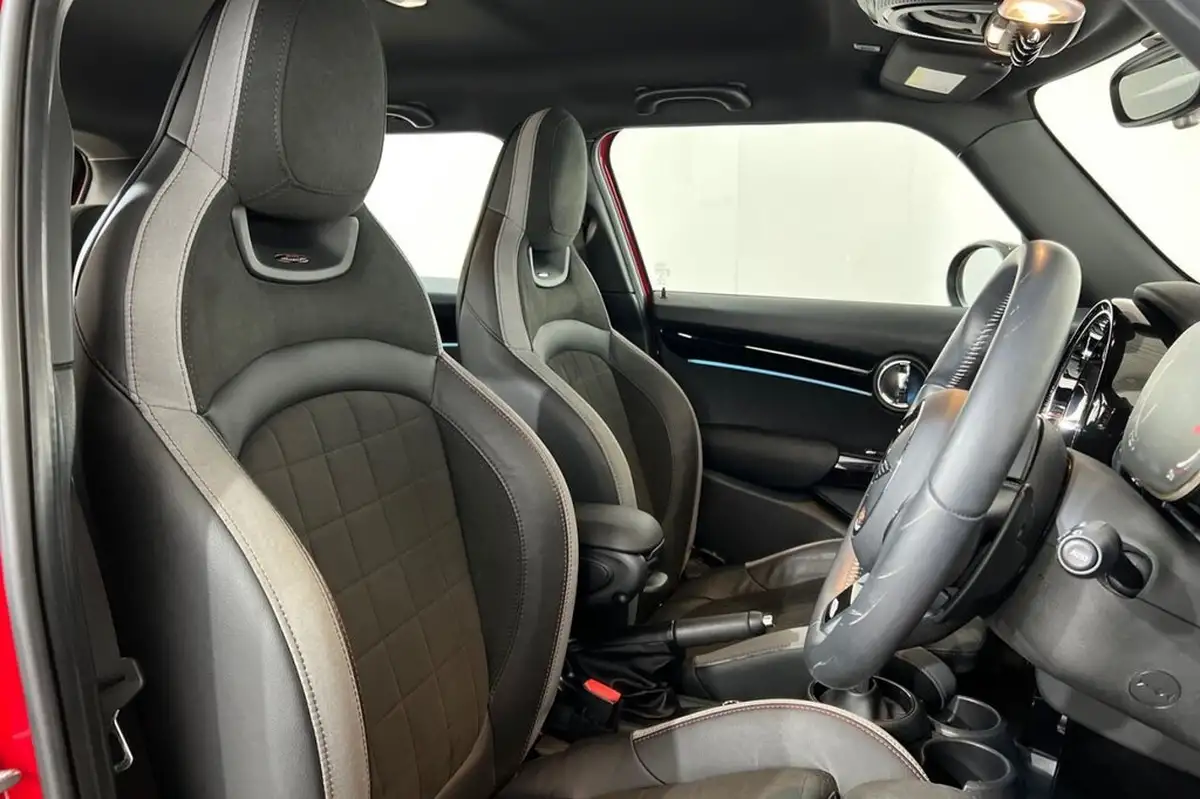 2022-mini-cooper-20-cooper-s-sport-hatchback-5d-auto-big-16