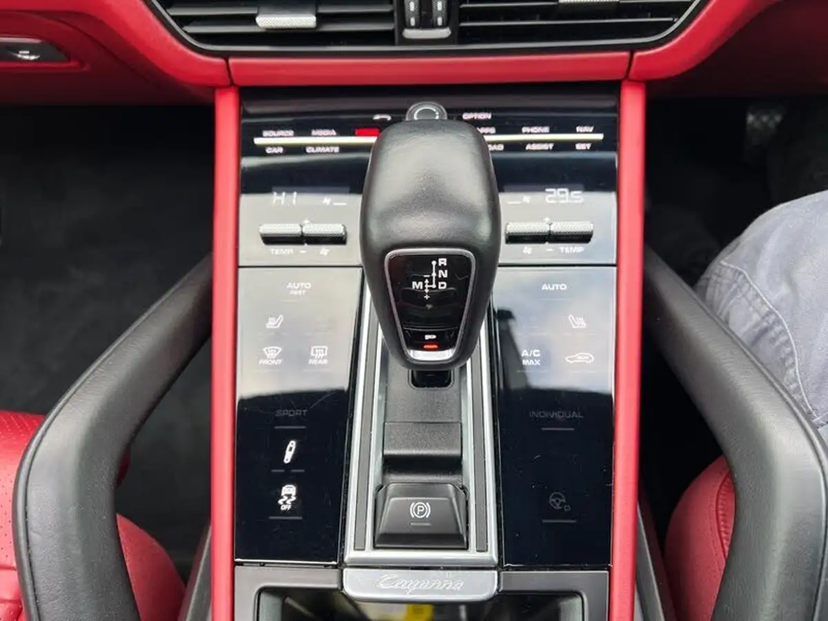 2019-porsche-cayenne-30-v6-station-wagon-big-51