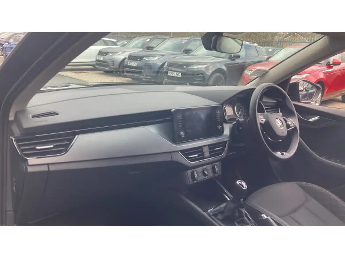 2022-skoda-kamiq-10-tsi-se-95ps-big-1